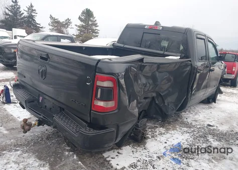 2021 Ram 1500 Big Horn 4X4 6'4 Box z USA, uszkodzony, nr VIN 1C6SRFBT1MN723011